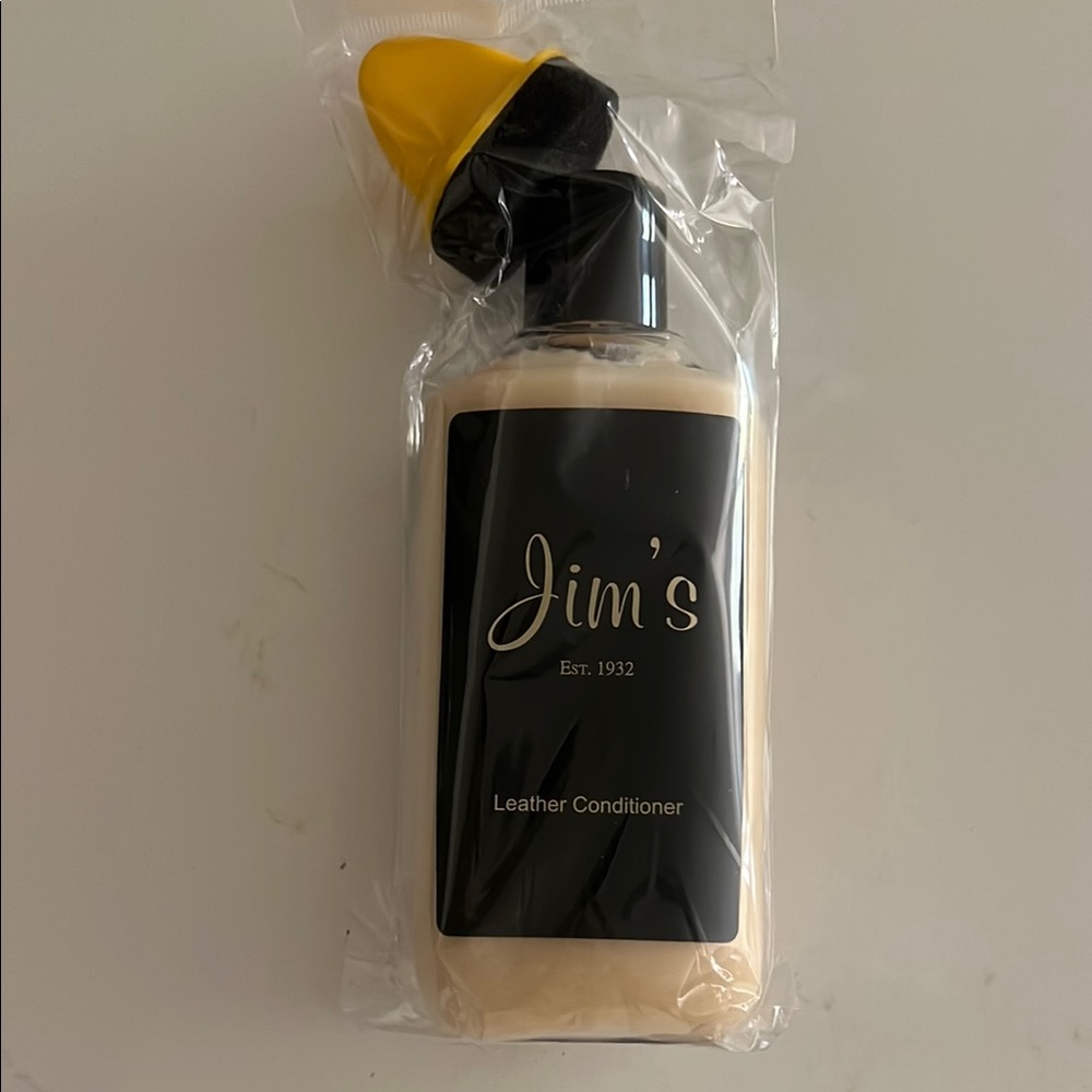 Leather Conditioner - Black and Yellow